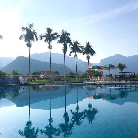 OYO 416 Golden Nakara Resort Maesai Mae Sai Bagian luar foto