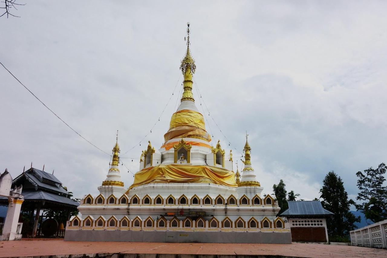 OYO 416 Golden Nakara Resort Maesai Mae Sai Bagian luar foto