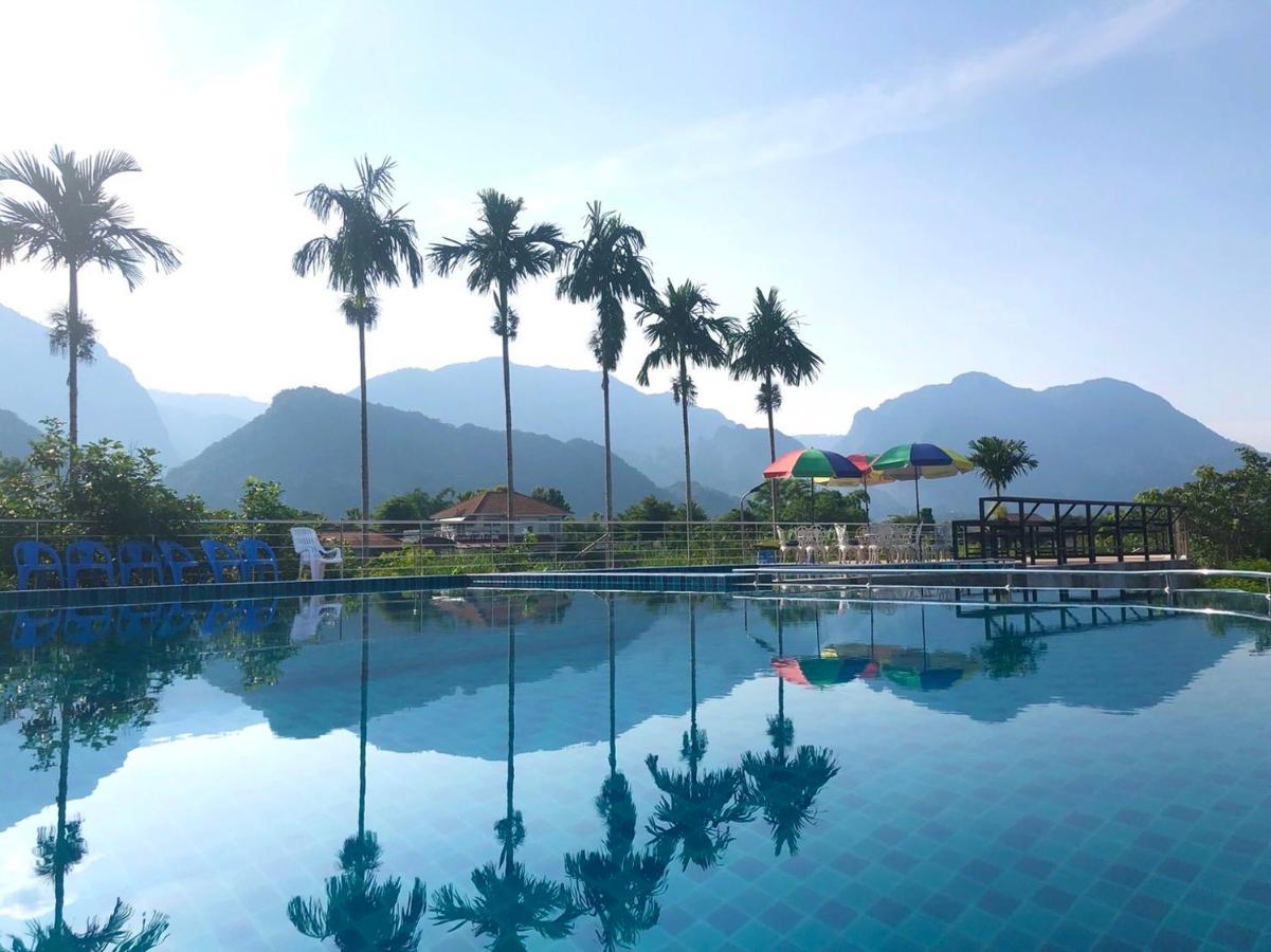 OYO 416 Golden Nakara Resort Maesai Mae Sai Bagian luar foto